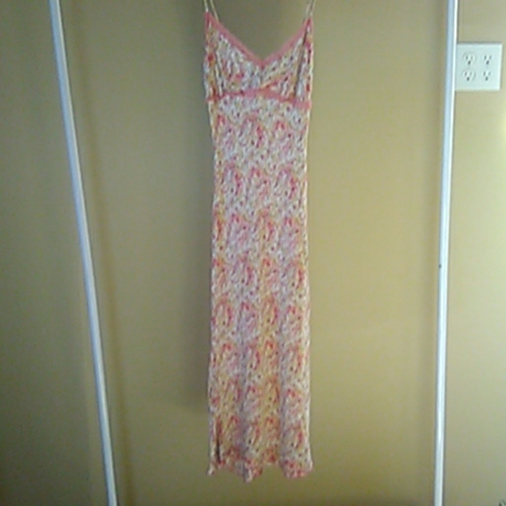 X Small floral long dress with lace